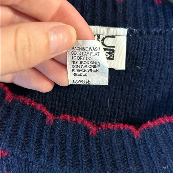 Basic Elements Medium Oversized Cat Christmas Sweater - Picture 7 of 11